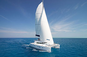 attivite catamaran evjf barcelone