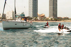 voilier jet ski evjf barcelone