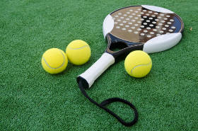 pale activité evjf barcelone tennis